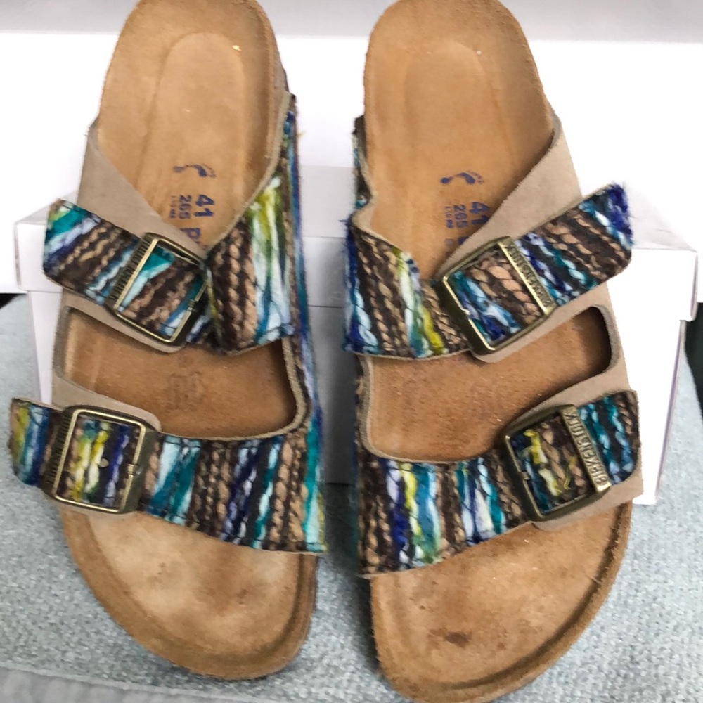 Birkenstock tan sandals